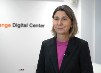 Polska ma jeden z najniższych w UE wskaźników kompetencji cyfrowych. Orange uruchamia w Polsce nowy projekt edukacyjny w tym obszarze