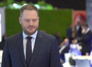 Minister cyfryzacji: Będą próby ingerowania w nasze wybory z zewnątrz. Działania dezinformacyjne mogą się wtedy nasilić