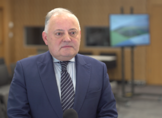 PGE zapowiada większe inwestycje w OZE i dystrybucję. W pierwszym kwartale przeznaczyła na nie prawie cały osiągnięty zysk