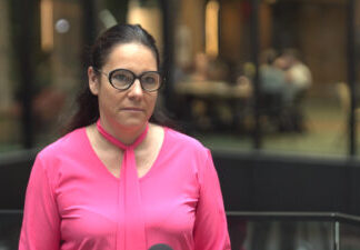 Nowe przepisy unijne mogą się przyczynić do zalania rynku milionami ton plastiku. Będą ograniczać wykorzystywane w e-handlu papieru i tektury