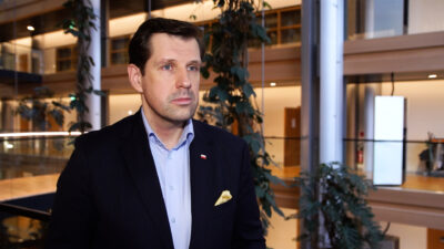 Unia Europejska chce złagodzić AI Act. Na szali konkurencyjność start-upów i małych przedsiębiorców News